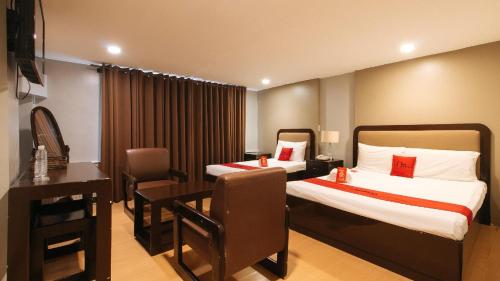 room detail thumbnail 0