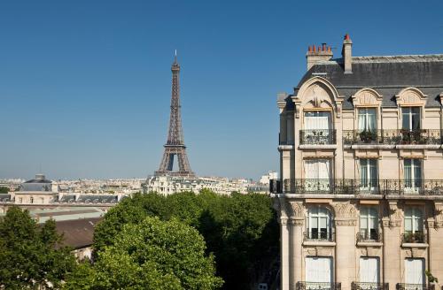 HOTEL DUQUESNE EIFFEL