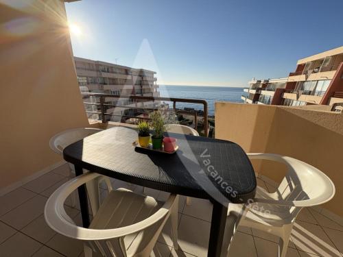 Apartment with Sea View image 4