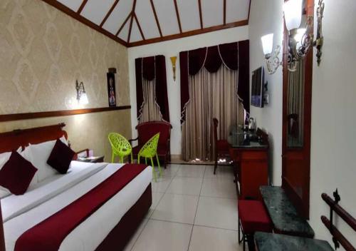 Premium Double or Twin Room image 1