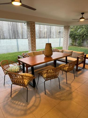 Balcony/terrace, Tranquil Retreat - Your Own Room in a Peaceful Modern Shared House in Warner Lakes in Brisbane Northern Suburbs