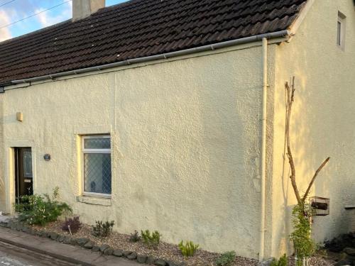 Exterior view, Little Velvet Hall Character Cottage in Horncliffe
