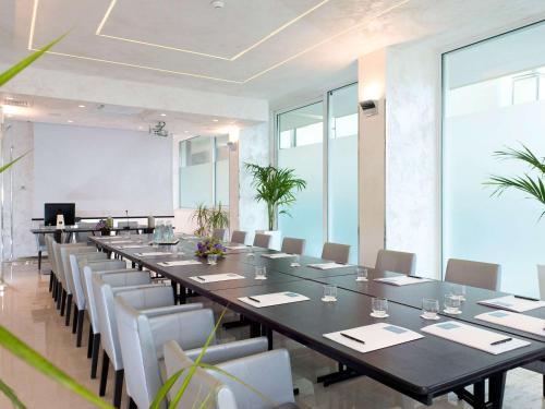 644221325 Mercure Hotel Rimini Artis