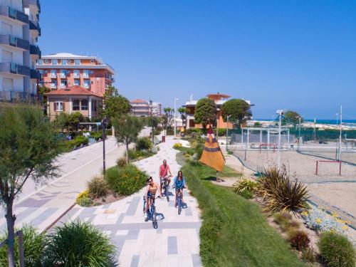 644221364 Mercure Hotel Rimini Artis