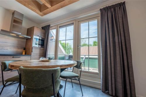 Facilities, De Witte Brugh - Bureblinked in Buren