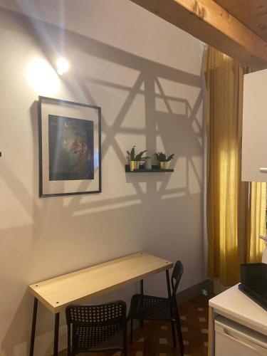 little house in trastevere, Roma (foto 8)
