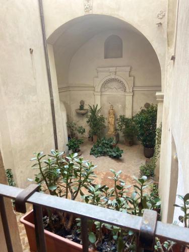 little house in trastevere, Roma (foto 5)