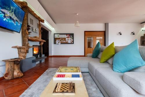 Casa Os Manos