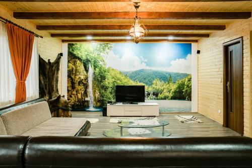 Cabana Sebeș (Cabana Sebes) in Bistra Mureşului