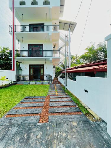 Yelisha's Place, Weligama