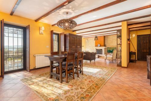 Portugal Active São Julião Retreat | Pool, Jacuzzi & Garden Escape (Portugal Active Sao Juliao Retreat | Pool, Jacuzzi & Garden Escape) in ปันเก