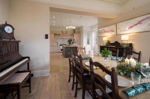 Hotellet från utsidan, Windy Ridge in Brading