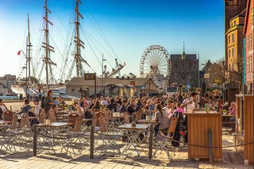 DINBNB Apartments l 50 meters to Bryggen l New 2023 l Sunny backyard DINBNB Apartments l 50 meters to Bryggen l New 2023 l Sunny backyard