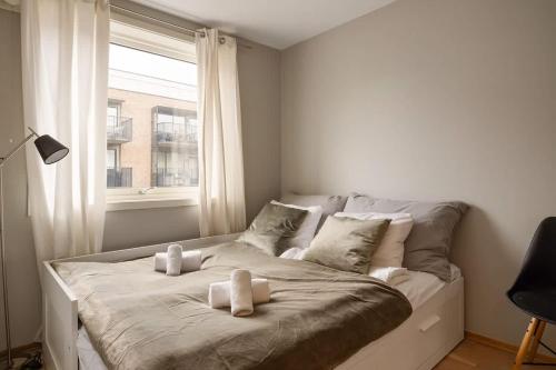 DINBNB APARTMENTS l 15min to C Station l Huge Social Space l Balcony, Oslo (photo 7)