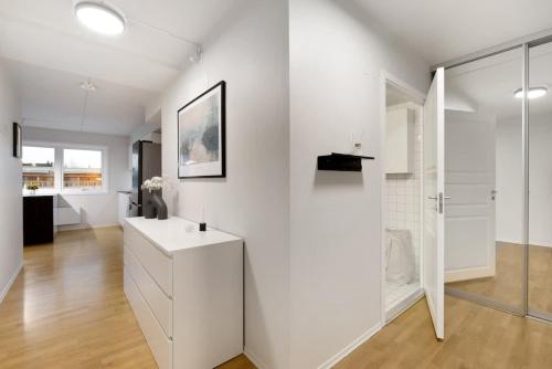 DINBNB APARTMENTS l Unbeatable Location l Priv Rooftop l Self Check-in, Oslo (photo 6)