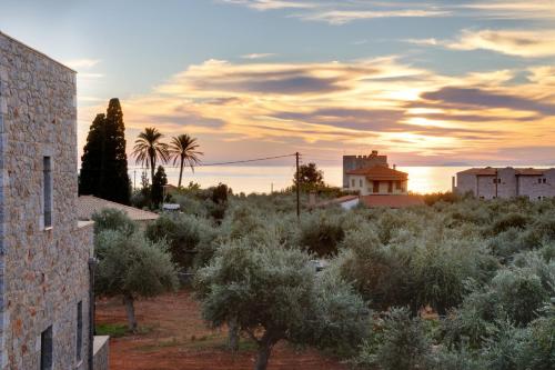 Nikoloudi Estate