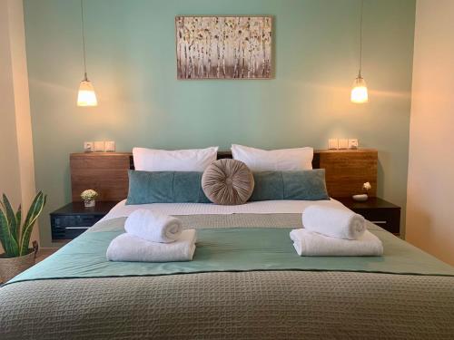 Mint Luxury Residence, Attica