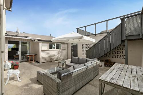 Roomy 2 bedroom property - image 13