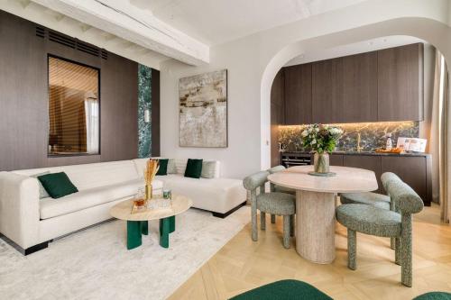 Oniri - Serviced Apartments Notre Dame - Quai des Grands Augustins, Paris