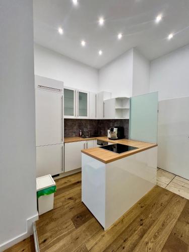 Apartment - Ground Floor image 8