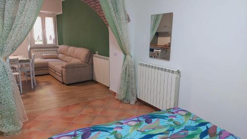 La Cà del Popo (La Ca del Popo) in Montegrino Valtravaglia