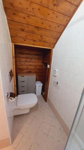 La Cà del Popo (La Ca del Popo) in Montegrino Valtravaglia