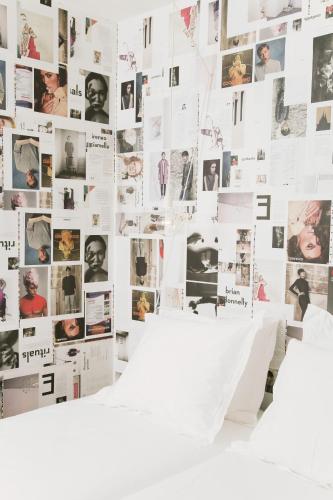 Superior Twin Room image 4