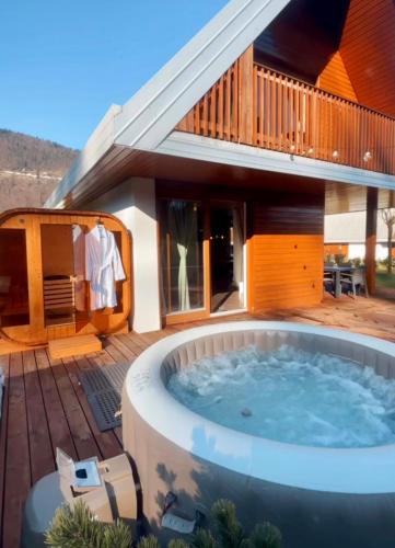 Сауна, Lux Chalet - Sauna and Hot Tub in Топольсіка