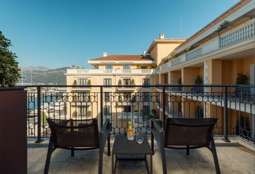 644302528 Regent Porto Montenegro