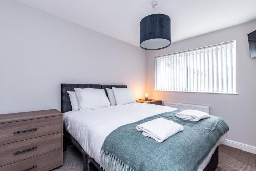 3-Bed House - Ideal for Contractors and Families gîte à louer Hucknall Torkard