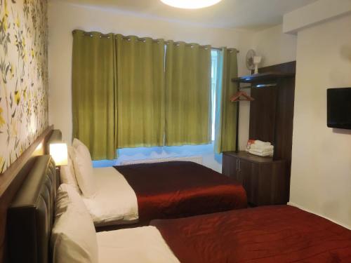 Chelsea House Hotel - B&B - image 13