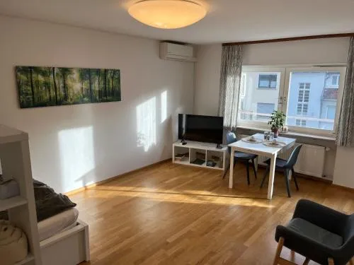 Wohnung am Neckar in Heidelberg, Deutschland