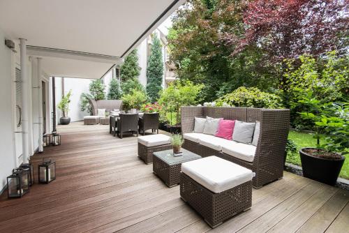 Boston HH - image 14