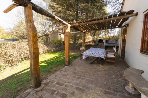 Cabañas La Oma Intiyaco (Cabanas La Oma Intiyaco) in Atos Pampa
