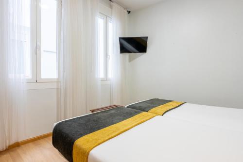 One-Bedroom Apartment (3 Adults) image 4