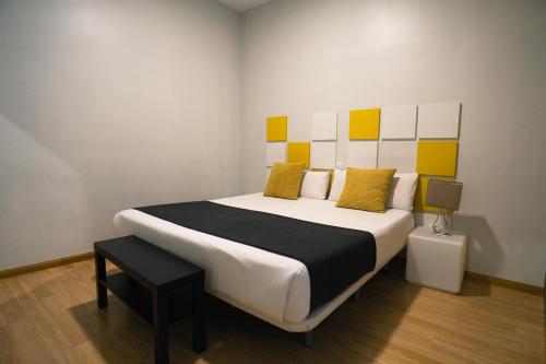 One-Bedroom Apartment (4 Adults) image 7