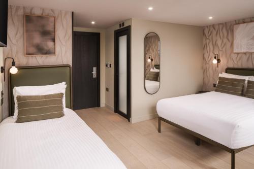 Triple Room *Newly Refurbished*