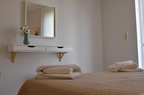 Castello Apartments - image 3
