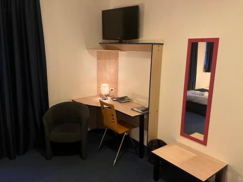 Hotel Cesar Centre-ville Gare Charleville-Mezieres