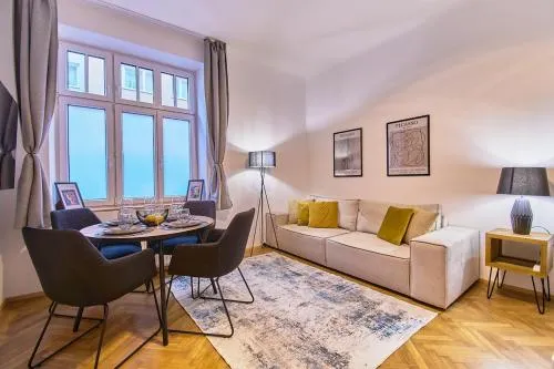Stylish 2-Bedroom Apartment - AC in Master Bedroom - Self Check-in in Wien, Österreich