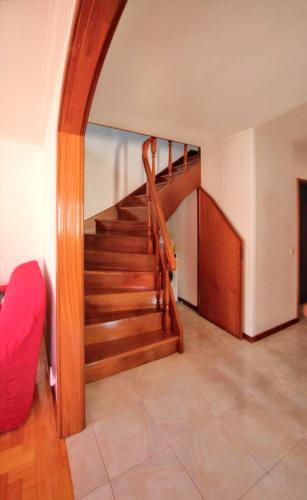 House with 4 bedrooms in Aveiro with wonderful city view balcony and WiFi - image 4