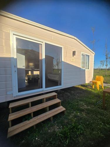 2 bedrooms, 4 beds