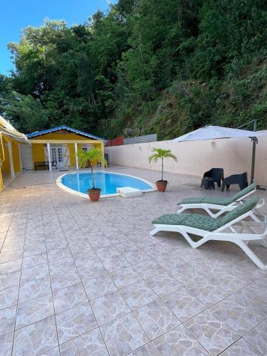 Studio Cosy avec espace piscine à la villa Boucard - Location, gîte - Le Gosier