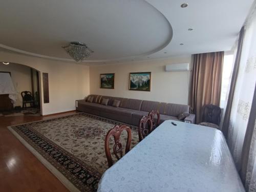 улица Гоголя 2 Апартаменты 180 метров, Almaty (foto 6)