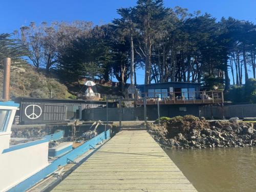 . Waterfront Carriage house on Tomales Bay with dock