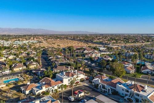 Desert Breezes Resort in Palm Desert, USA