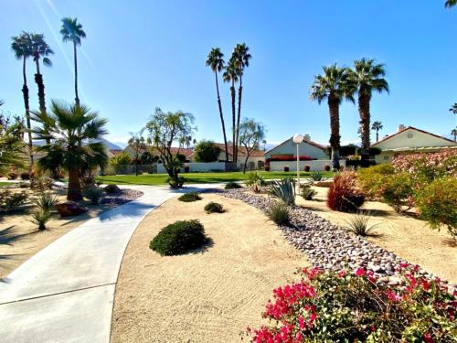 Desert Breezes Resort - image 11