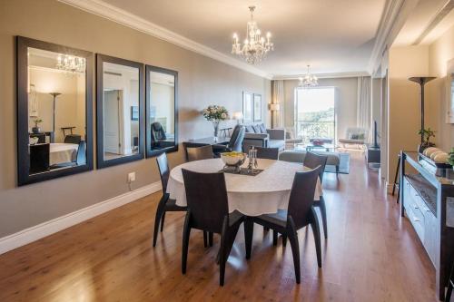 Cape Royale Luxury Apartments by Stay In Luxury