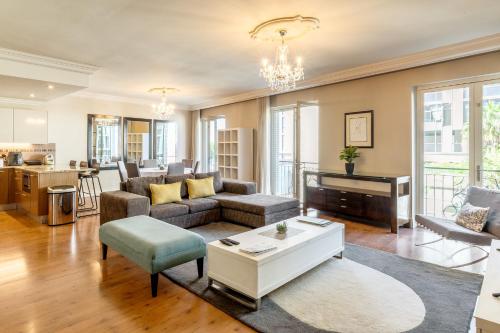 Cape Royale Luxury Apartments by Stay In Luxury