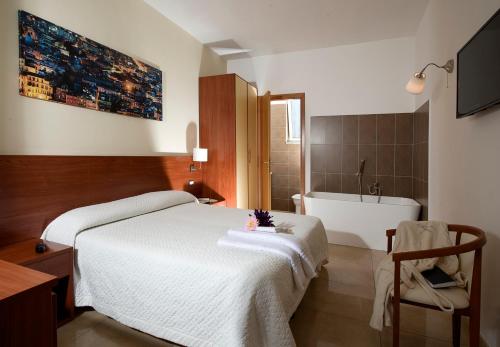 Albergo Del Pino 2